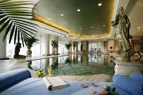 Fontainebleau Resort Hotel Фошань Зручності фото